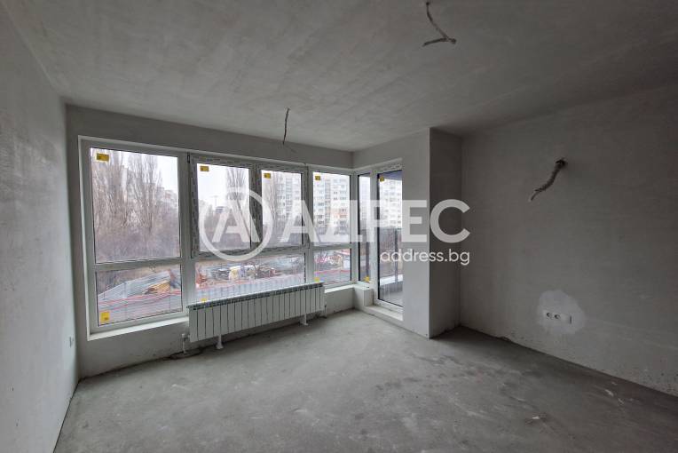 Двустаен апартамент, София, Обеля 2, 683141, Снимка 1