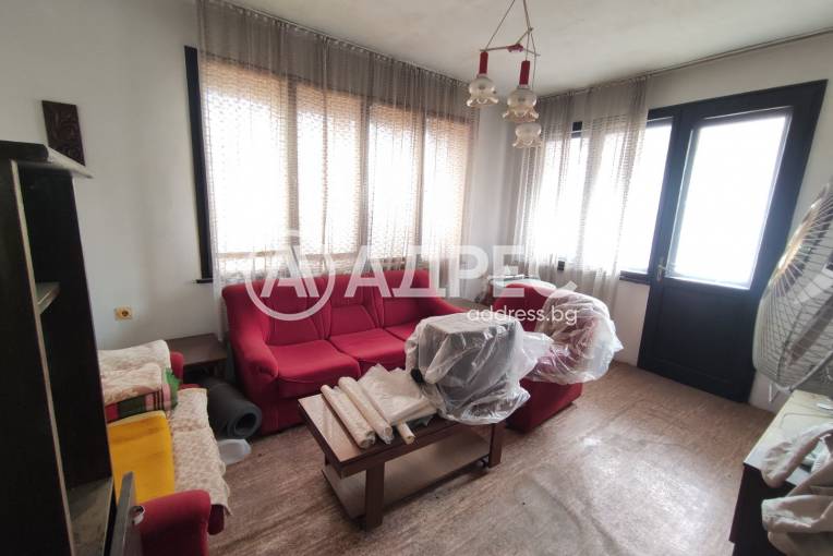 Етаж от къща, Пазарджик, Център, 688142, Снимка 3