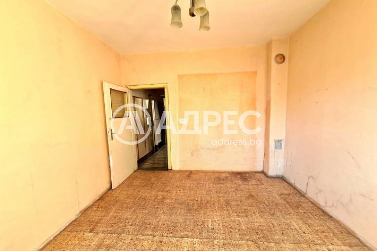 Тристаен апартамент, Пловдив, Мараша, 646143, Снимка 1