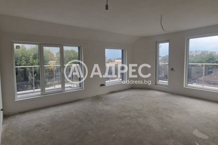 Тристаен апартамент, Варна, Аспарухово, 670143, Снимка 1