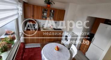 Двустаен апартамент, Ямбол, Граф Игнатиев, 570144, Снимка 1