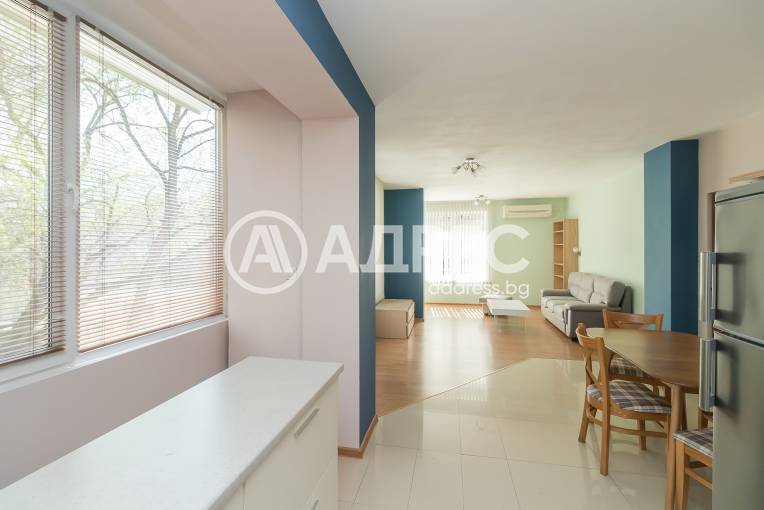 Двустаен апартамент, Варна, Червен площад, 576146, Снимка 1