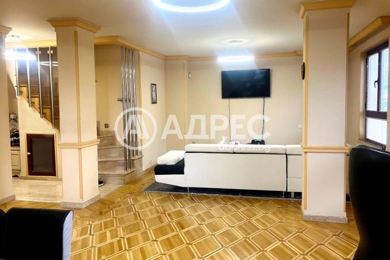 Многостаен апартамент, Пловдив, Съдийски, 696147, Снимка 1