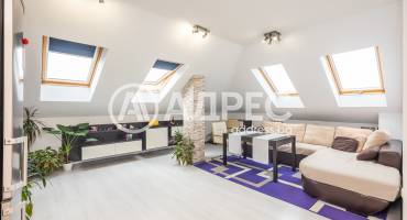 Тристаен апартамент, Варна, Зимно кино Тракия, 658149, Снимка 1