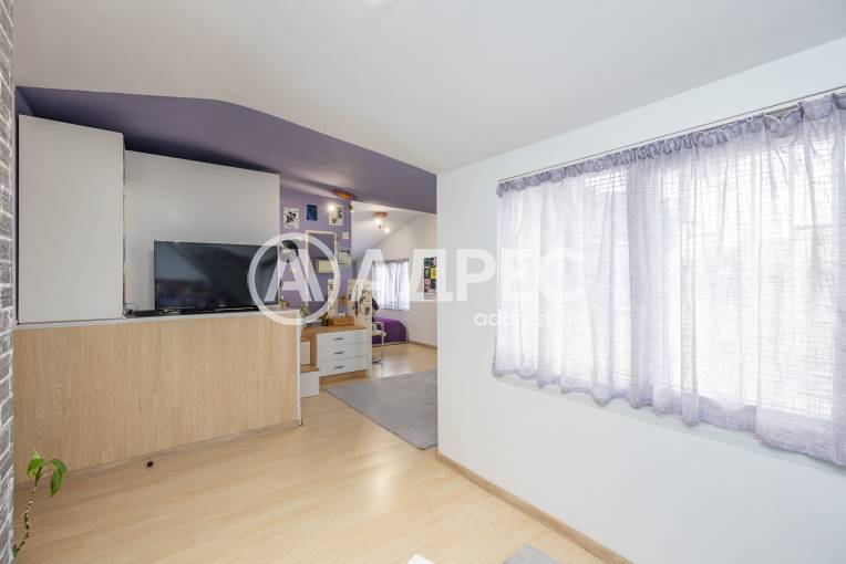 Многостаен апартамент, Варна, Зимно кино Тракия, 658149, Снимка 12