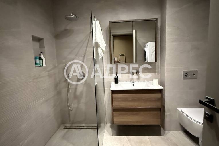 Многостаен апартамент, Варна, к.к. Св.Св. Константин и Елена, 672150, Снимка 17