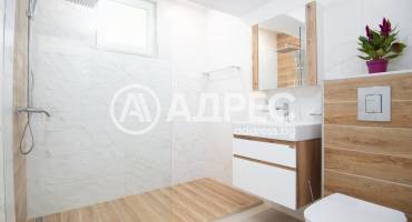 Тристаен апартамент, Варна, Спортна зала, 669151, Снимка 3