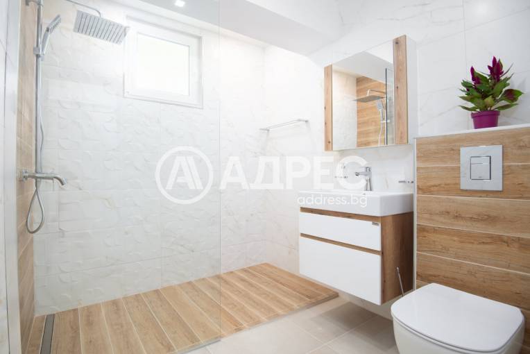 Тристаен апартамент, Варна, Спортна зала, 669151, Снимка 3