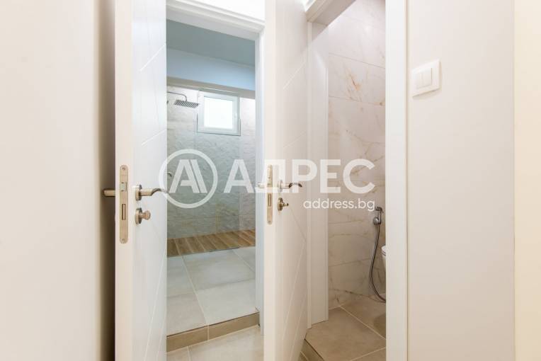 Тристаен апартамент, Варна, Спортна зала, 669151, Снимка 7