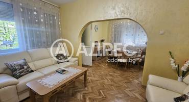 Тристаен апартамент, Стара Загора, Център, 692151, Снимка 1