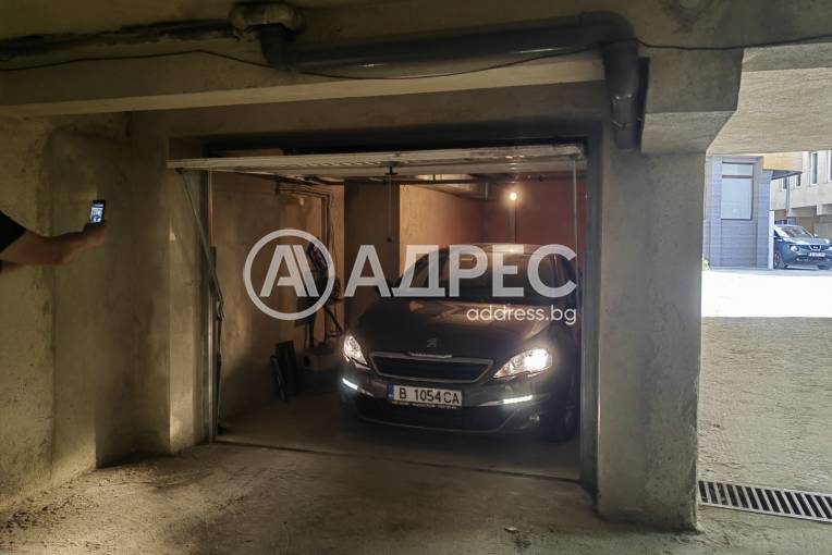 Гараж, Варна, ЖП Гара, 693152, Снимка 3