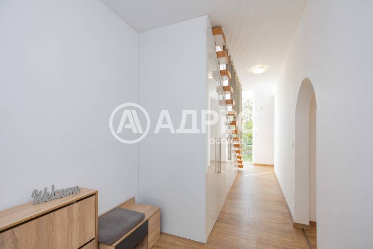 Къща/Вила, Варна, м-ст Ален Мак, 697152, Снимка 4