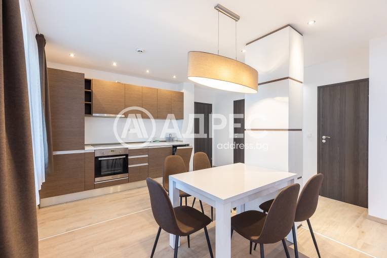 Тристаен апартамент, Варна, Общината, 673153, Снимка 1