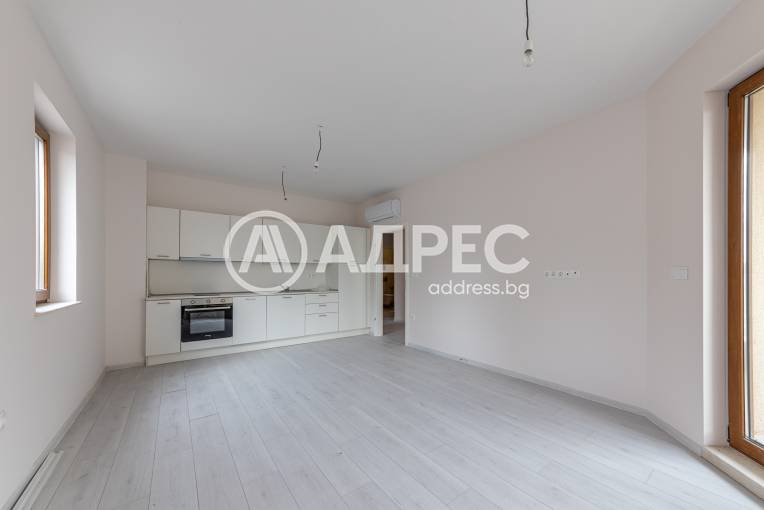 Тристаен апартамент, Варна, к.к. Чайка, 670154, Снимка 3