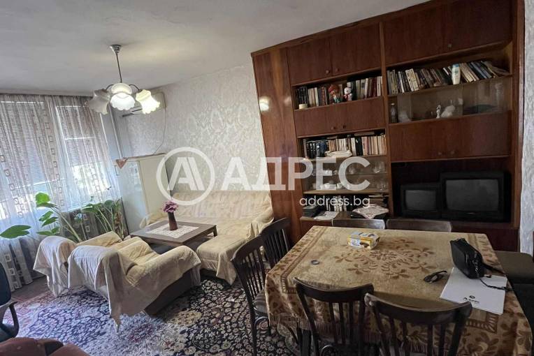 Многостаен апартамент, Благоевград, Широк център, 669155, Снимка 2