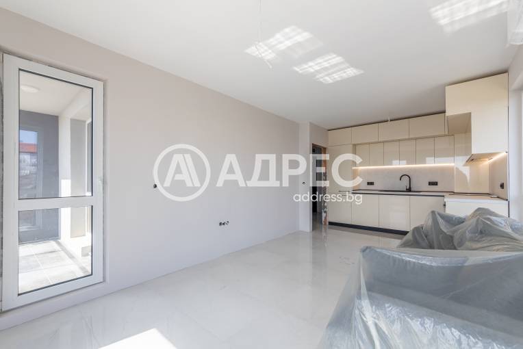 Тристаен апартамент, Варна, Възраждане 3, 689155, Снимка 2