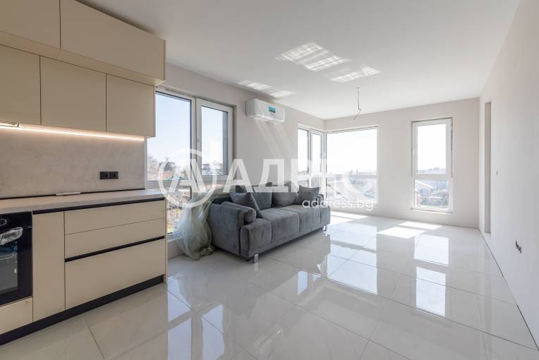 Тристаен апартамент, Варна, Възраждане 3, 689155, Снимка 4