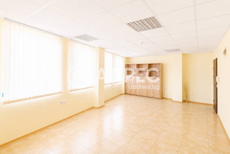 Офис, Варна, ЖП Гара, 698155, Снимка 1