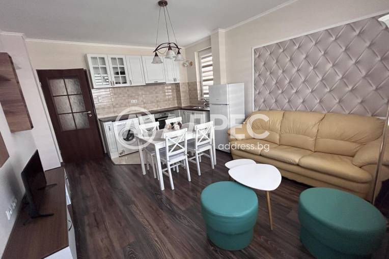 Двустаен апартамент, Велико Търново, Колю Фичето, 675156, Снимка 1