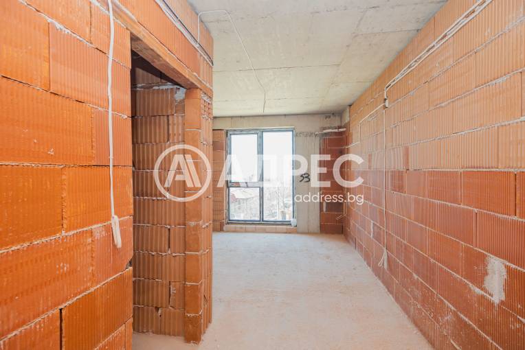 Тристаен апартамент, Варна, Левски, 682156, Снимка 17