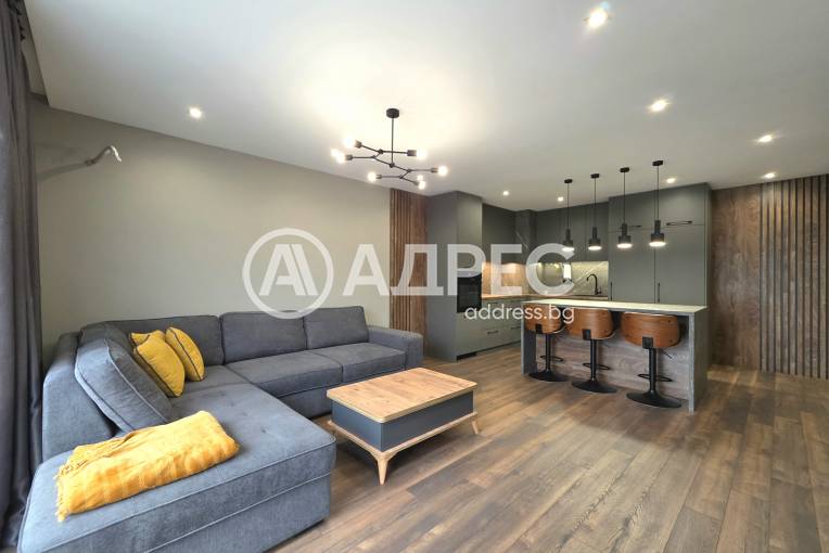 Тристаен апартамент, София, Красна поляна 3, 689156, Снимка 1