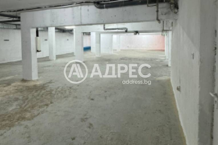 Паркомясто/Гаражна клетка, Варна, Погребите, 660157, Снимка 1