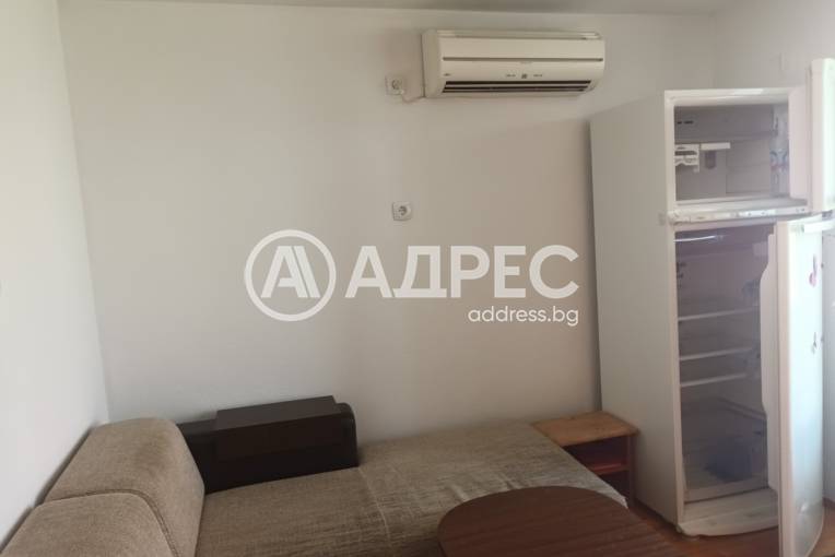 Тристаен апартамент, Благоевград, Широк център, 696157, Снимка 2