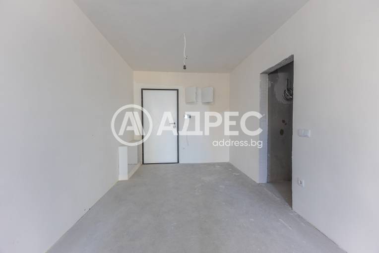 Многостаен апартамент, Варна, м-ст Свети Никола, 701159, Снимка 9