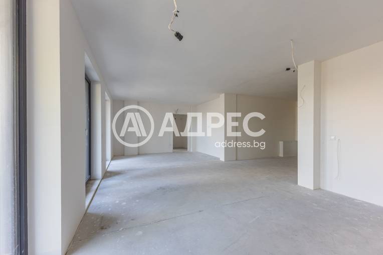 Многостаен апартамент, Варна, м-ст Свети Никола, 701159, Снимка 3