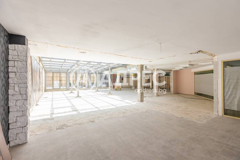 Търговски помещения, Варна, Идеален център, 658160, Снимка 2