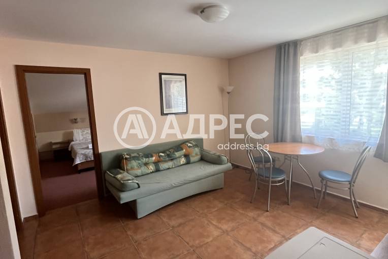 Тристаен апартамент, Балчик, Бели скали, 659160, Снимка 1