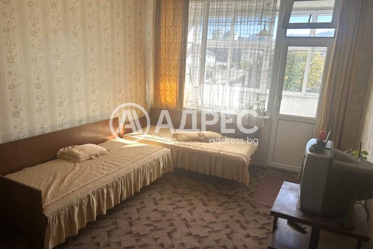 Двустаен апартамент, Горна Оряховица, Града, 674160, Снимка 1