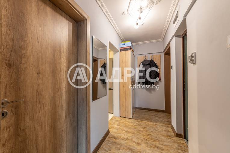 Многостаен апартамент, Варна, Левски, 681160, Снимка 15