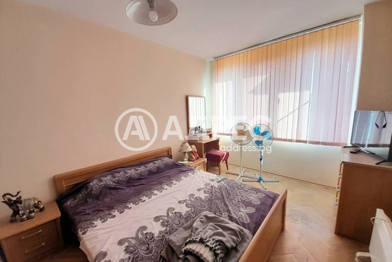 Многостаен апартамент, Стара Загора, Широк център, 690161, Снимка 1