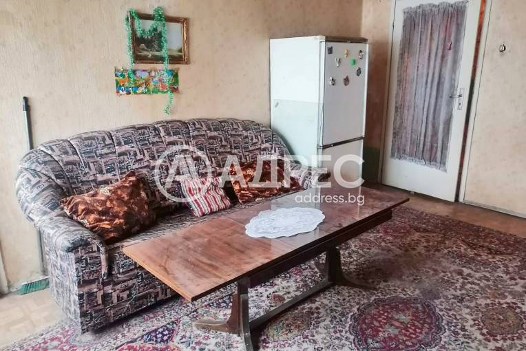 Тристаен апартамент, Ямбол, Георги Бенковски, 674162, Снимка 1