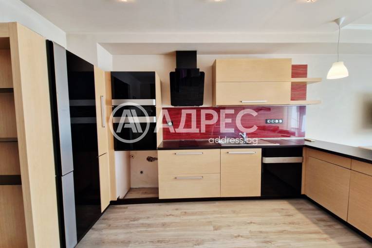 Тристаен апартамент, Варна, Електрон, 689162, Снимка 2