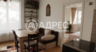 Тристаен апартамент, София, Иван Вазов, 681163, Снимка 2