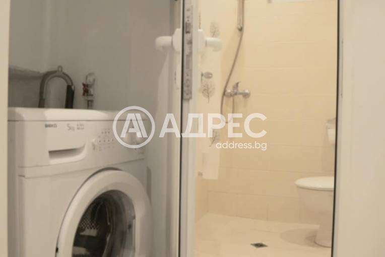 Тристаен апартамент, София, Иван Вазов, 681163, Снимка 11