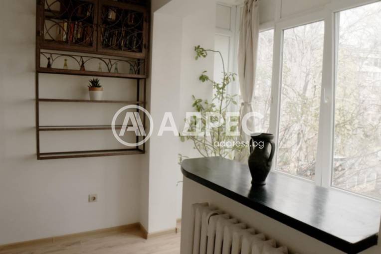 Тристаен апартамент, София, Иван Вазов, 681163, Снимка 7