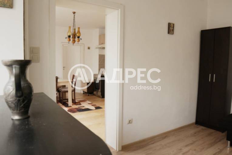 Тристаен апартамент, София, Иван Вазов, 681163, Снимка 8