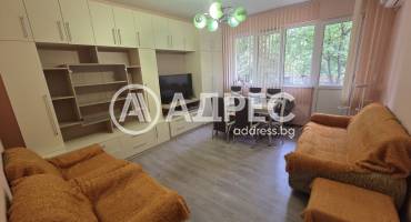 Двустаен апартамент, Езерово, 702164, Снимка 1