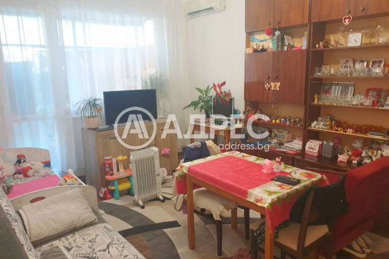 Двустаен апартамент, Варна, Младост 2, 689165, Снимка 1