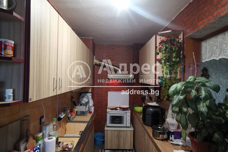 Многостаен апартамент, Добрич, Добротица, 610166, Снимка 3
