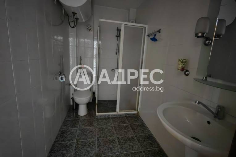 Тристаен апартамент, Варна, Спортна зала, 653166, Снимка 13