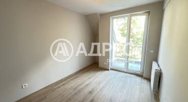 Тристаен апартамент, София, Оборище, 656166, Снимка 2