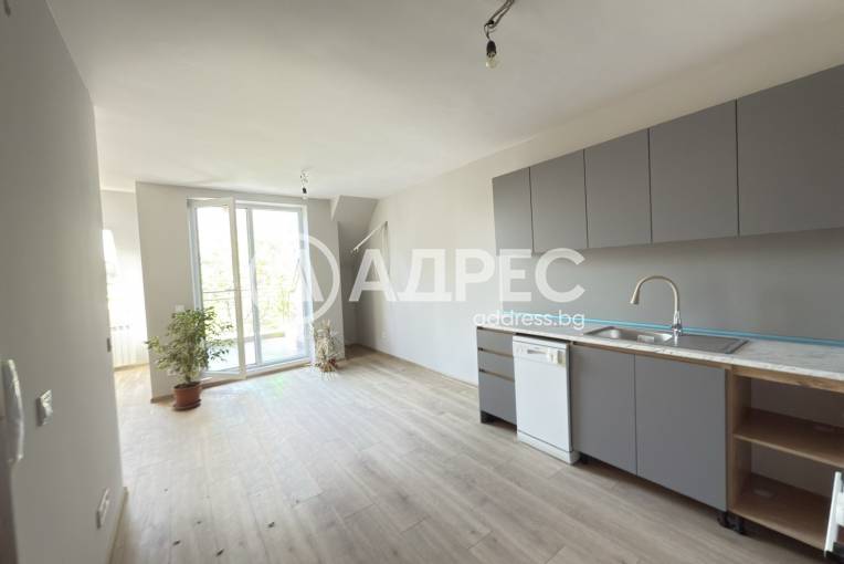 Тристаен апартамент, София, Оборище, 656166, Снимка 12