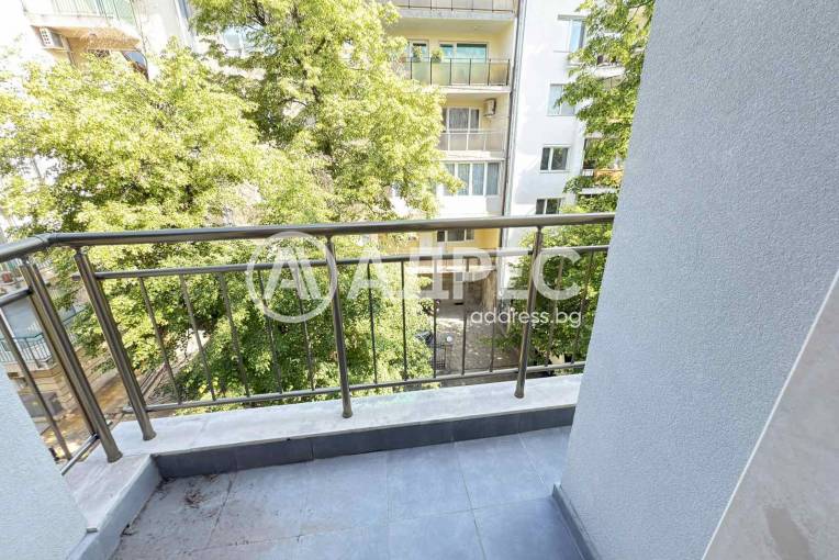 Тристаен апартамент, София, Оборище, 656166, Снимка 7