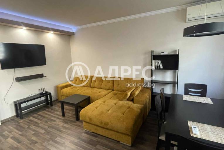 Тристаен апартамент, Ямбол, Център, 536167, Снимка 1