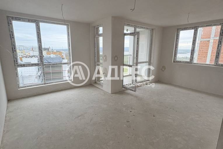 Тристаен апартамент, Бургас, Меден рудник - зона В, 639167, Снимка 1