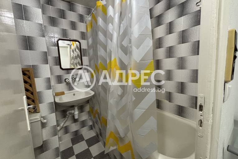 Двустаен апартамент, Хасково, Любен Каравелов, 653167, Снимка 10